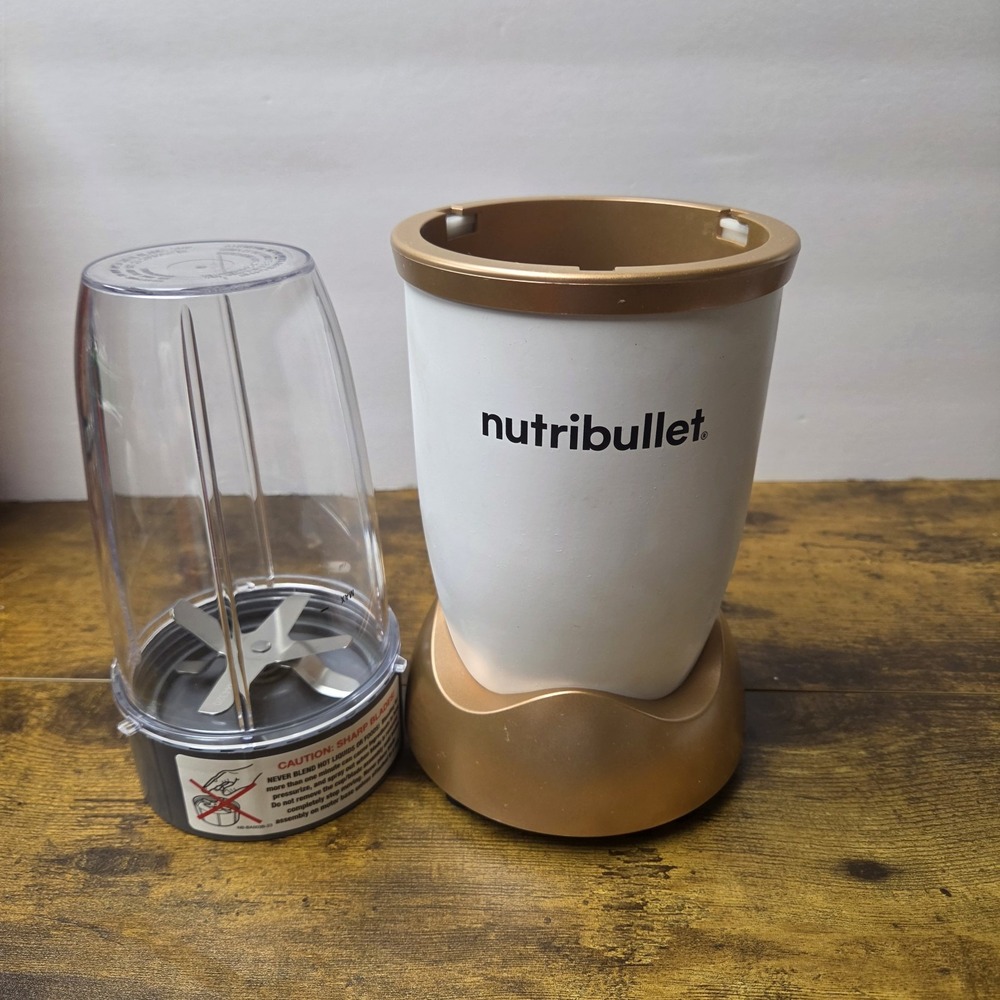 NutriBullet 500W Personal Blender Matte White Gold Motor Base Cup Blade Set
